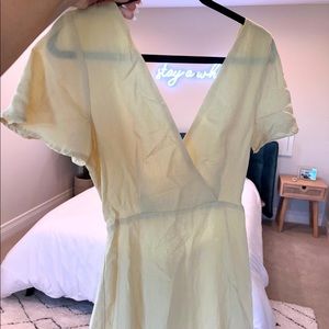 flowy baby yellow dress.